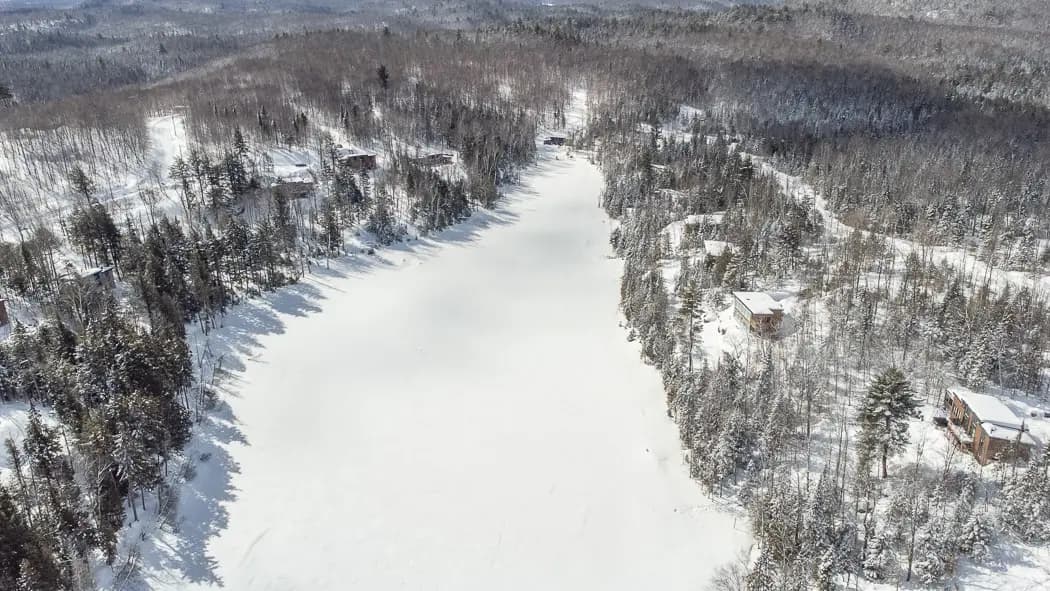 Lac Lili and surrounding area